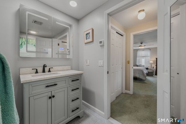 66 Clipper Court, Groton, CT 06355