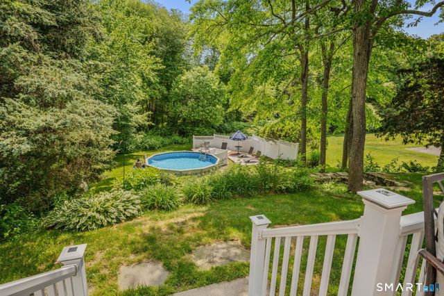 66 Clipper Court, Groton, CT 06355