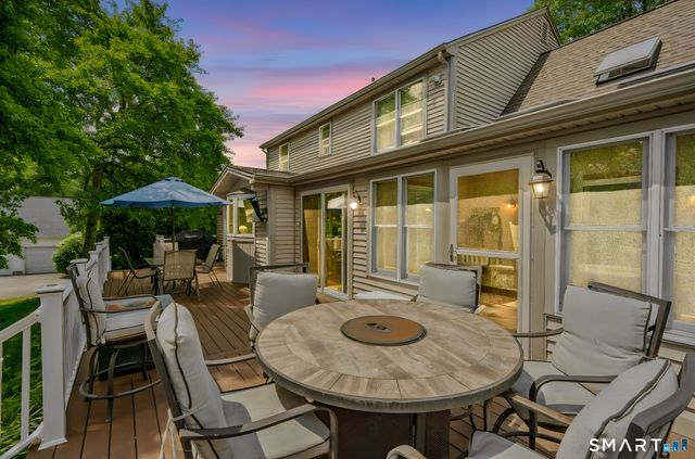 66 Clipper Court, Groton, CT 06355