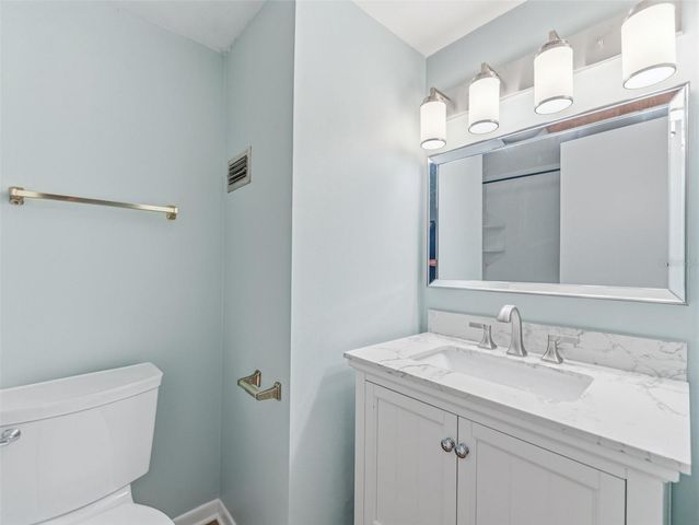 4233 LA SORRENTO COURT, Tampa, FL 33611