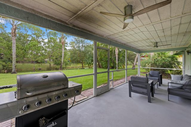 756 Juniper Place, Wellington, FL 33414