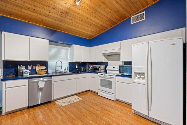 756 Juniper Place, Wellington, FL 33414