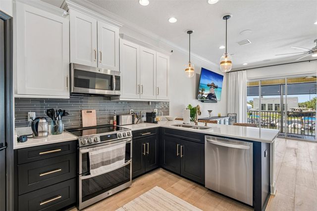 5923 ANCHORAGE WAY S, St Petersburg, FL 33712
