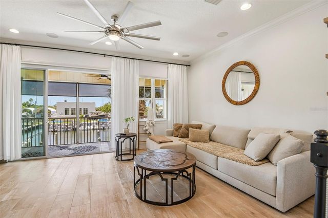 5923 ANCHORAGE WAY S, St Petersburg, FL 33712
