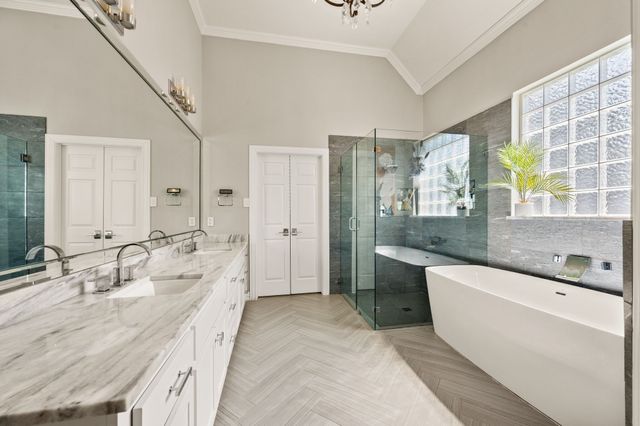 712 Manchester Court, Southlake, TX 76092