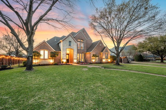 712 Manchester Court, Southlake, TX 76092