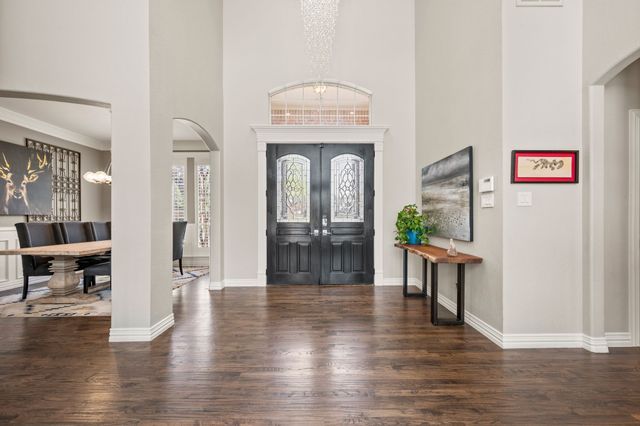 712 Manchester Court, Southlake, TX 76092