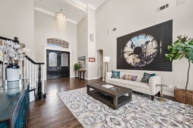 712 Manchester Court, Southlake, TX 76092