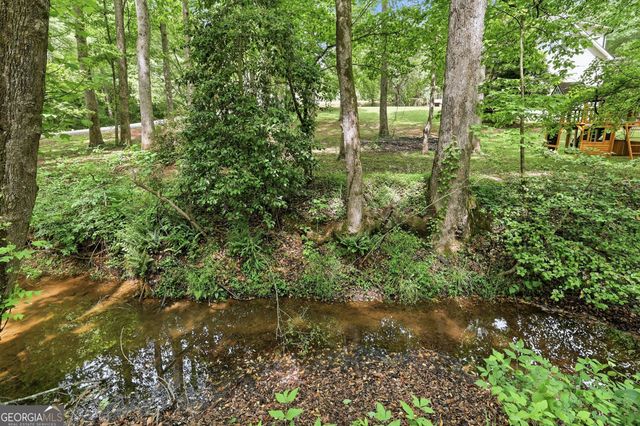 155 Deerfield Circle, Mount Airy, GA 30563