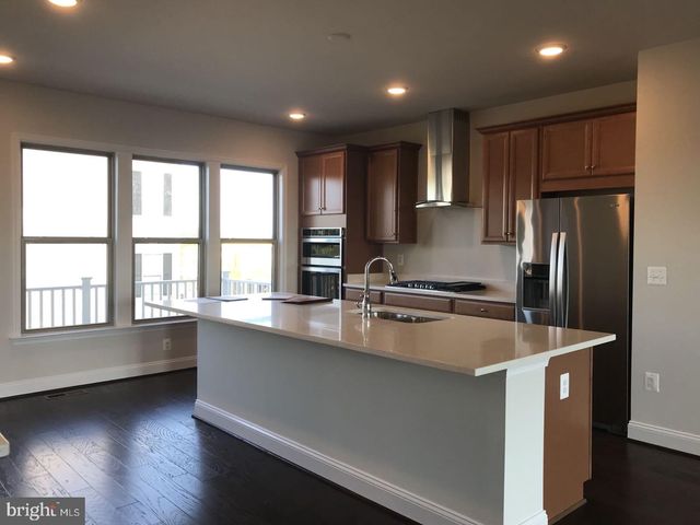 17109 BRANCHED OAK RD, Dumfries, VA 22026
