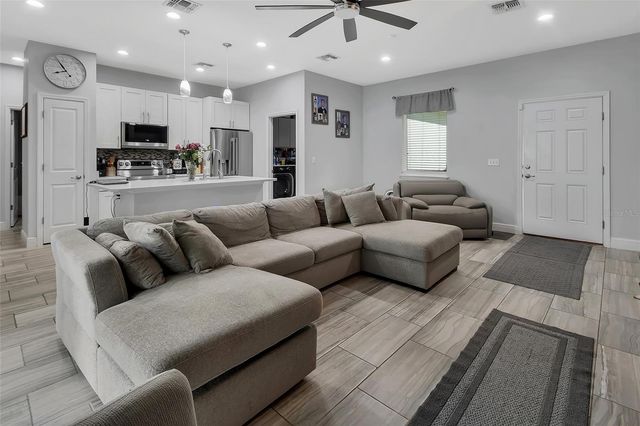 1580 13TH STREET, Orange City, FL 32763