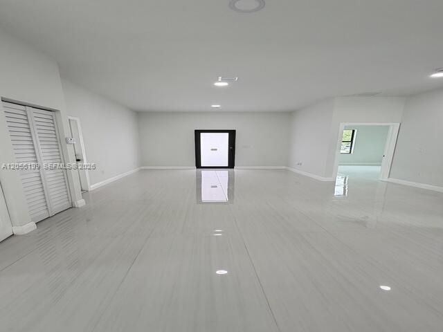 130 NW 28th Ter, Fort Lauderdale, FL 33311