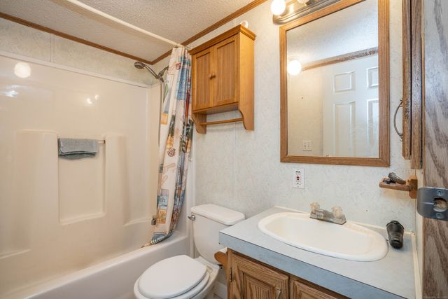 482 Broad Street TRLR 3, Bristol, CT 06010