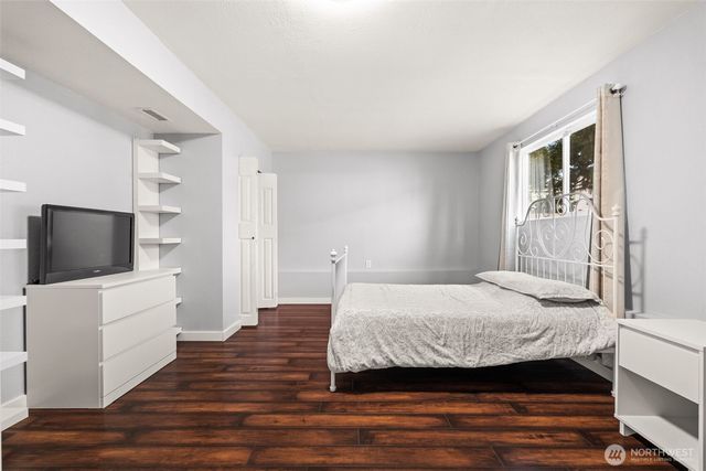 19234 121st Place SE, Kent, WA 98031