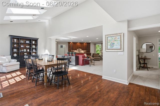 28785 Oak Point Drive, Farmington Hills, MI 48331