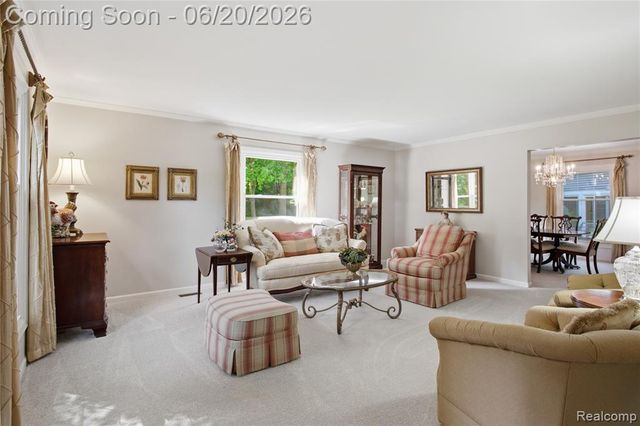 28785 Oak Point Drive, Farmington Hills, MI 48331