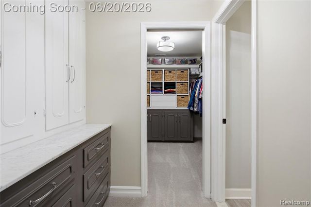 28785 Oak Point Drive, Farmington Hills, MI 48331