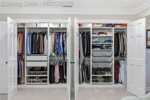 28785 Oak Point Drive, Farmington Hills, MI 48331