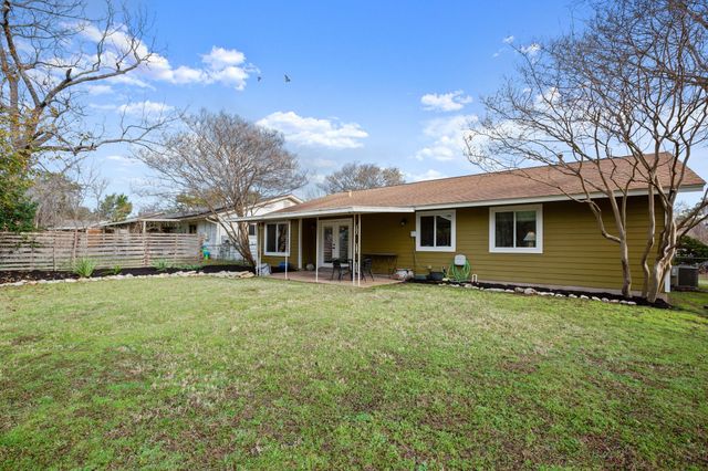 2203 Falcon Hill DR, Austin, TX 78745