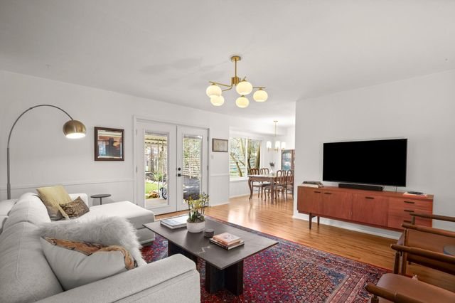 2203 Falcon Hill DR, Austin, TX 78745