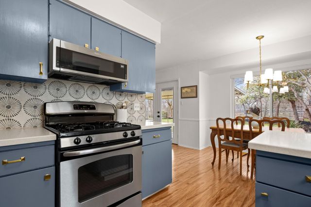 2203 Falcon Hill DR, Austin, TX 78745