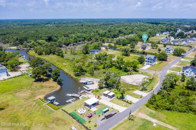 405 Salt Meadow Court, Holly Ridge, NC 28445