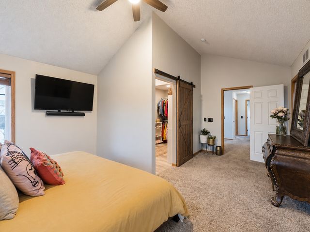 5201 Humboldt Avenue N, Minneapolis, MN 55430