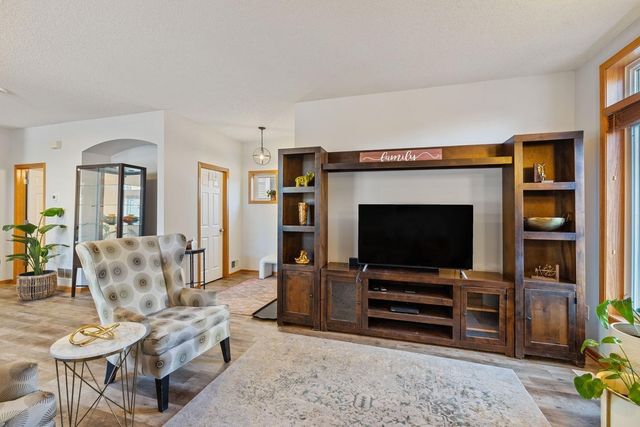 5201 Humboldt Avenue N, Minneapolis, MN 55430