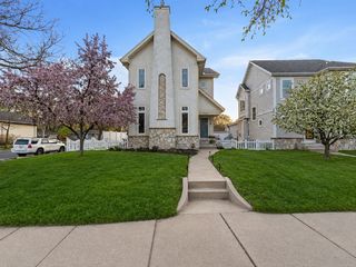 5201 Humboldt Avenue N, Minneapolis, MN 55430