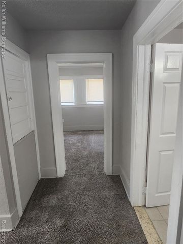 2989 Clairmount Street, Detroit, MI 48206