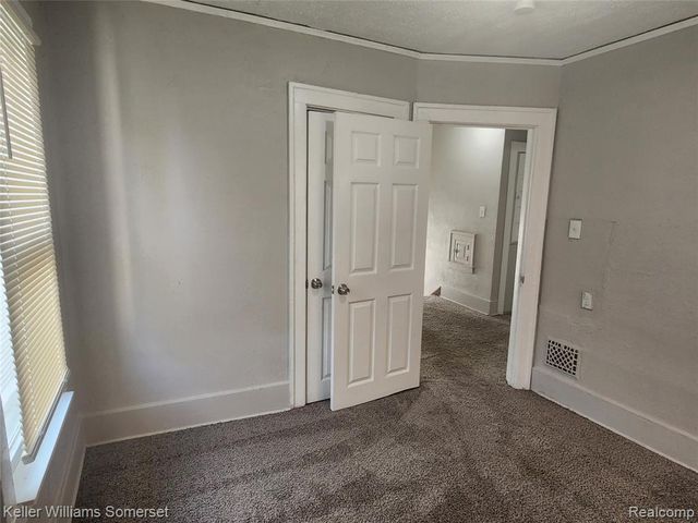 2989 Clairmount Street, Detroit, MI 48206