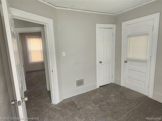 2989 Clairmount Street, Detroit, MI 48206