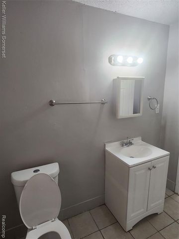 2989 Clairmount Street, Detroit, MI 48206