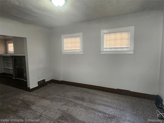 2989 Clairmount Street, Detroit, MI 48206