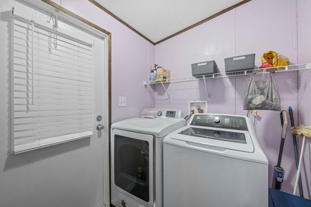 440 River Road, Goodrich, TX 77335