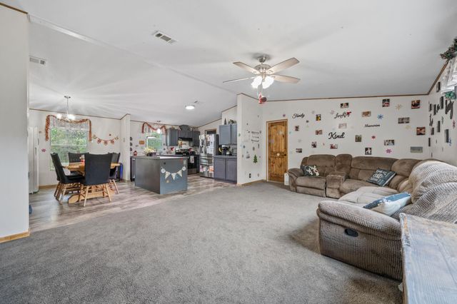 440 River Road, Goodrich, TX 77335