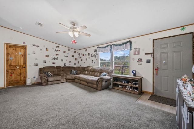 440 River Road, Goodrich, TX 77335