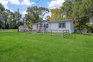 440 River Road, Goodrich, TX 77335