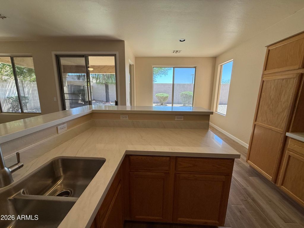 6223 W WIKIEUP Lane, Glendale, AZ 85308 — photo 4