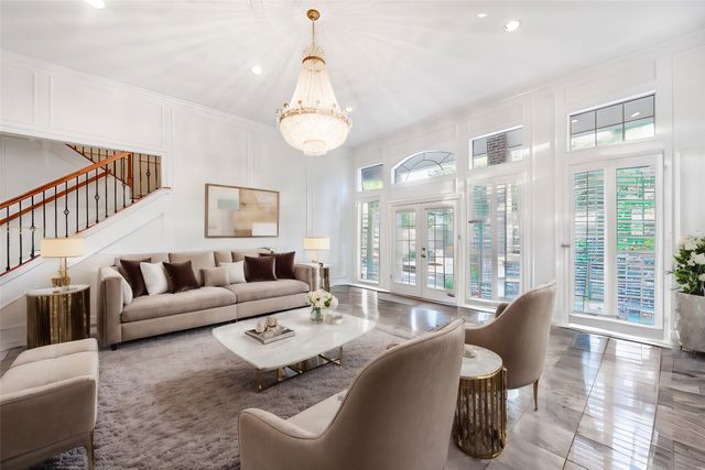 7204 Debbe Drive, Dallas, TX 75252