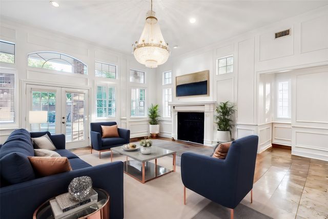 7204 Debbe Drive, Dallas, TX 75252