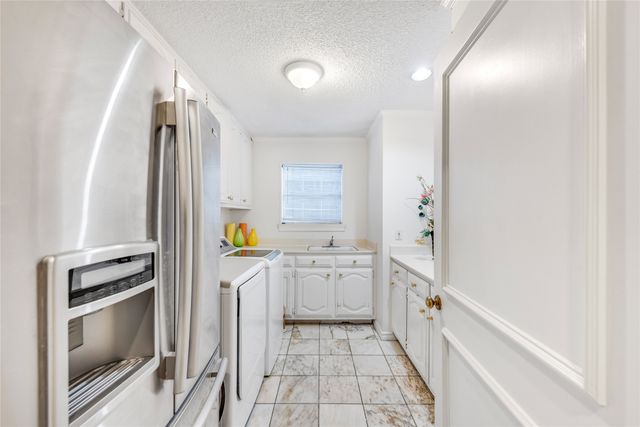 7204 Debbe Drive, Dallas, TX 75252