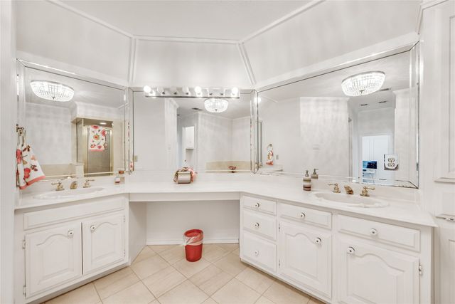 7204 Debbe Drive, Dallas, TX 75252