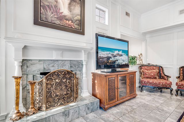 7204 Debbe Drive, Dallas, TX 75252