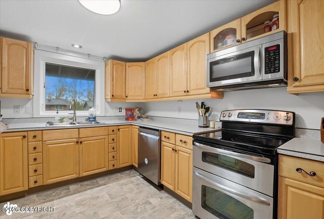 3801 Runestad Circle, Anchorage, AK 99502