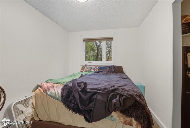 3801 Runestad Circle, Anchorage, AK 99502