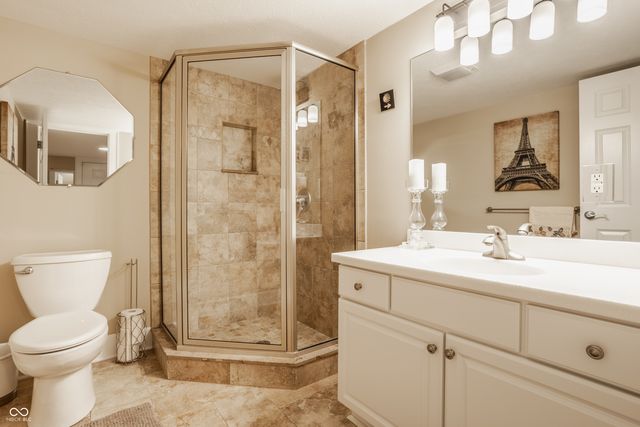 7599 N Meridian Street, Indianapolis, IN 46260