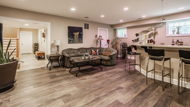 7599 N Meridian Street, Indianapolis, IN 46260