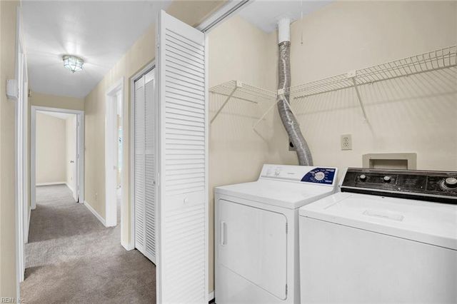 227 Dockside Dr Apt C, Hampton, VA 23669