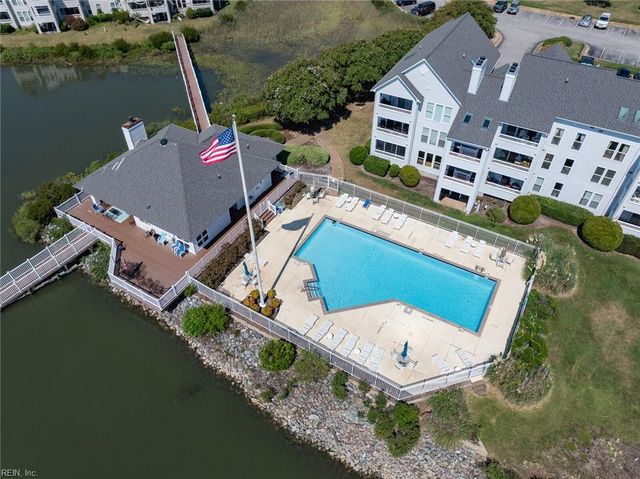 227 Dockside Dr Apt C, Hampton, VA 23669